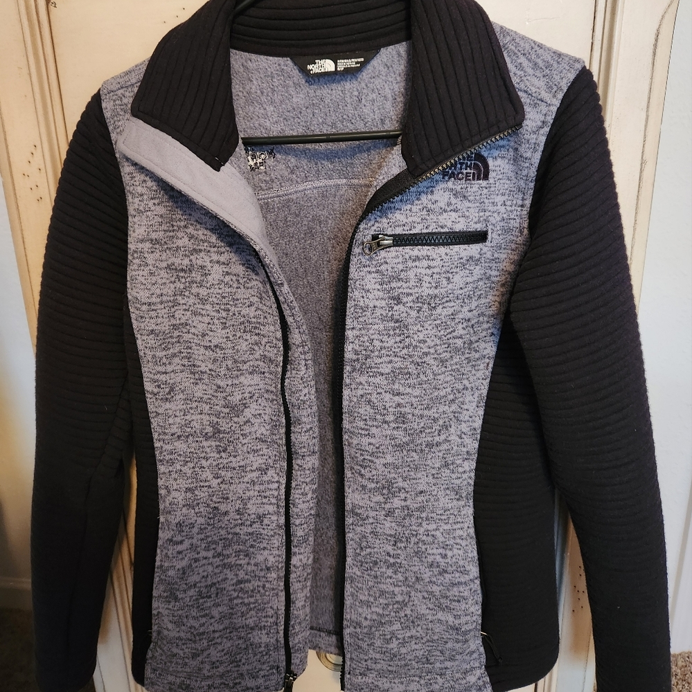 Northface Fleece Jacket size small